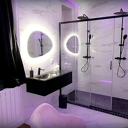 Le Venus - Privatif Balneo Sauna *