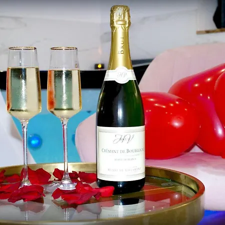 アパート Le Venus - Privatif Balneo Sauna *