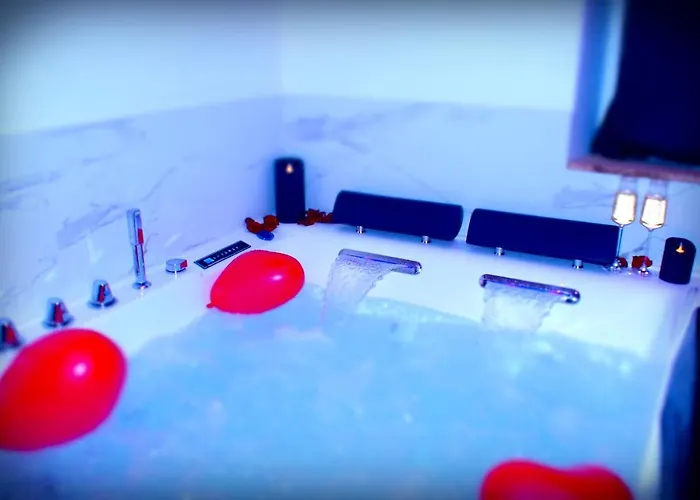 Lägenhet Le Venus - Privatif Balneo Sauna